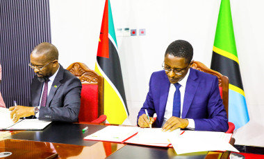 MAWAZIRI WA ULINZI TANZANIA NA MSUMBIJI WAAHIDI KUENDELEZA  UHUSIANO WA KIHISTORIA